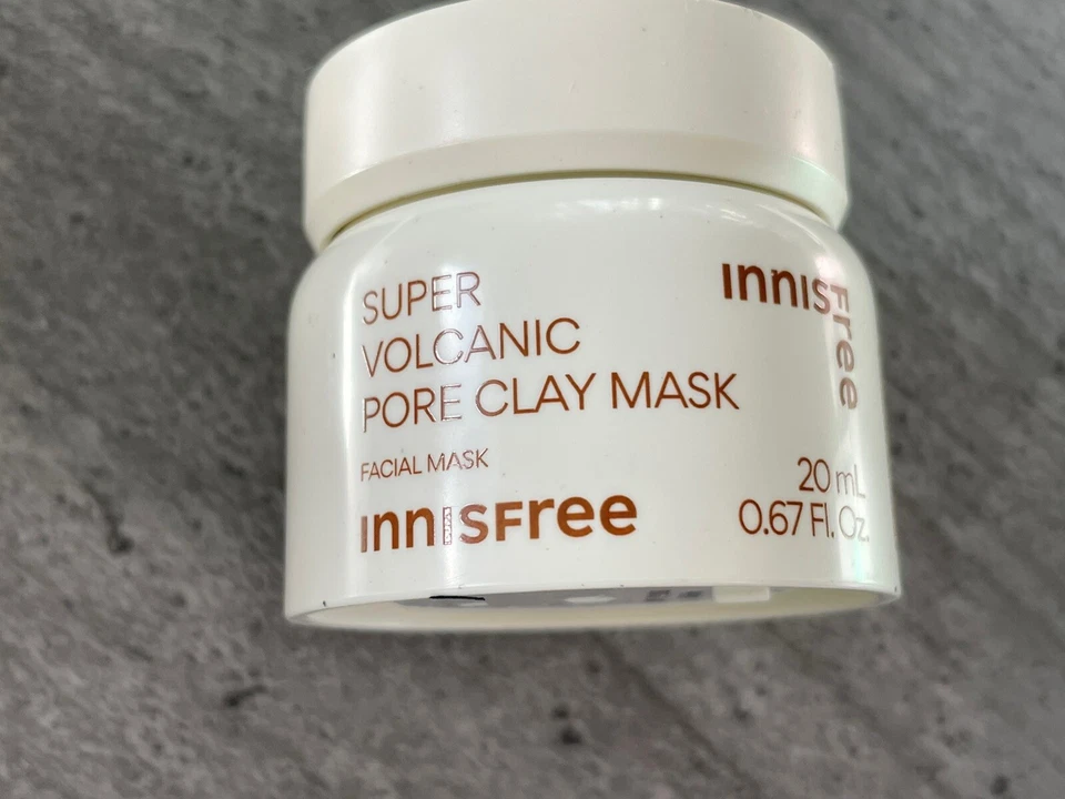 Innisfree Super Volcanic Pore Clay Mask Skincare Travel Sample Size 20ml - Image 3 of 4