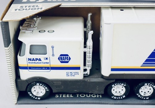1991 Nylint Steel Tough Sound Machine Semi NAPA Tractor-Trailer White, NIB