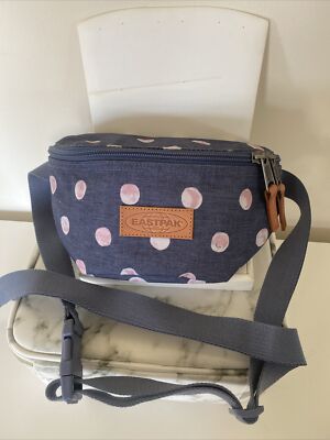 EASTPAK 'Springer' Gray Waist Belt Hip Bum Crossbody Bag Fanny Pack