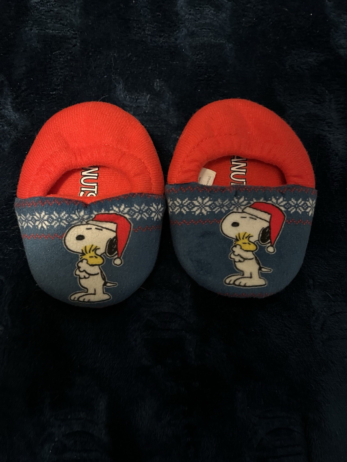 Blue And Red Snoopy Charlie Brown ￼