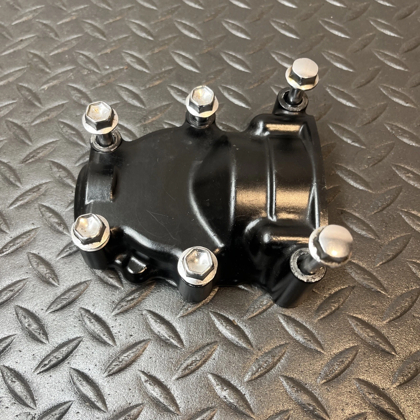 92 - 04 Suzuki Intruder 800 VS VS800 Input Output Shaft Gear Cover Bolts