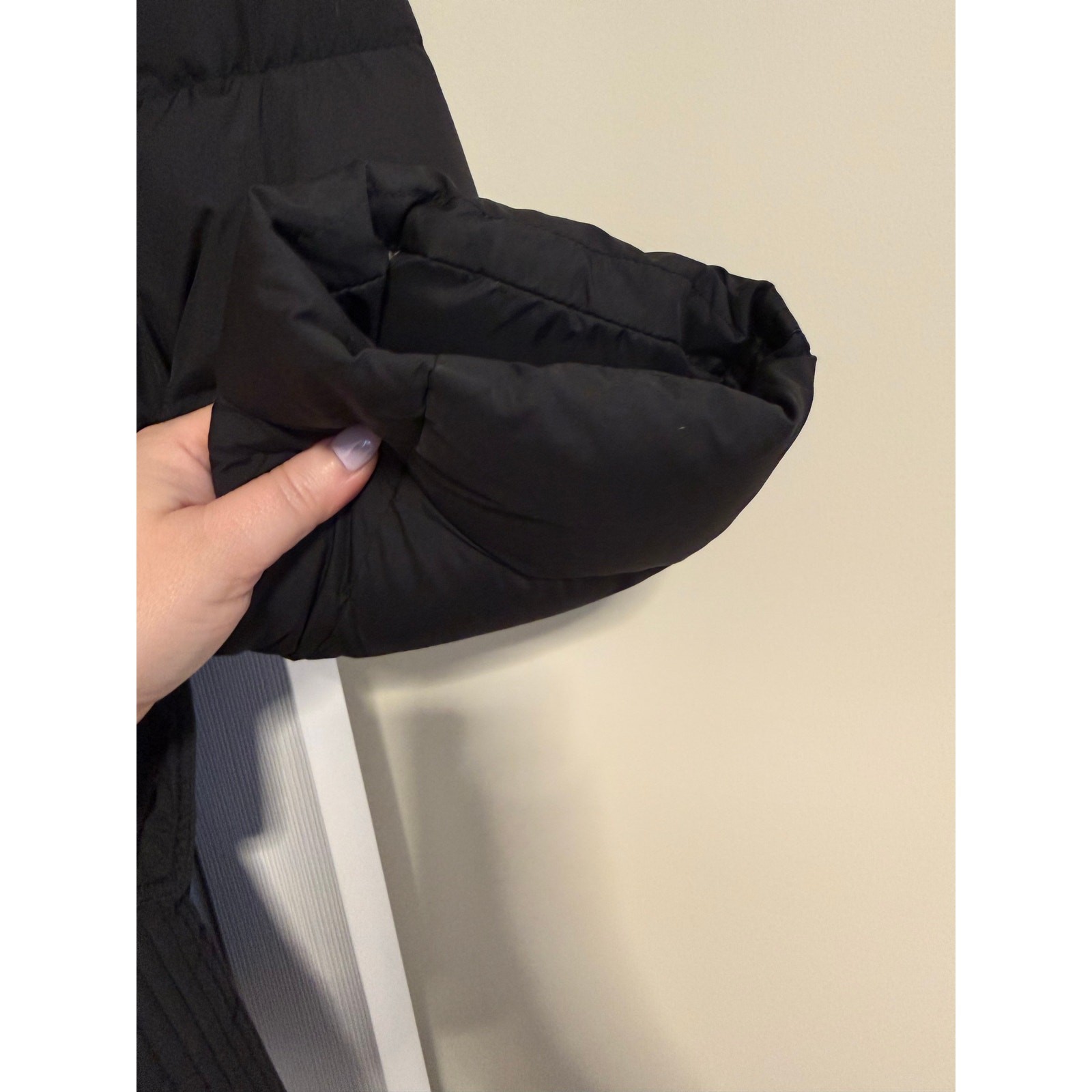 Burberry Vintage Womens Black Down Coat with Belt size XL image 4