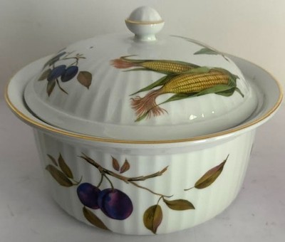 Vintage Royal Worcester Evesham Covered Casserole Dish Bowl-10''D