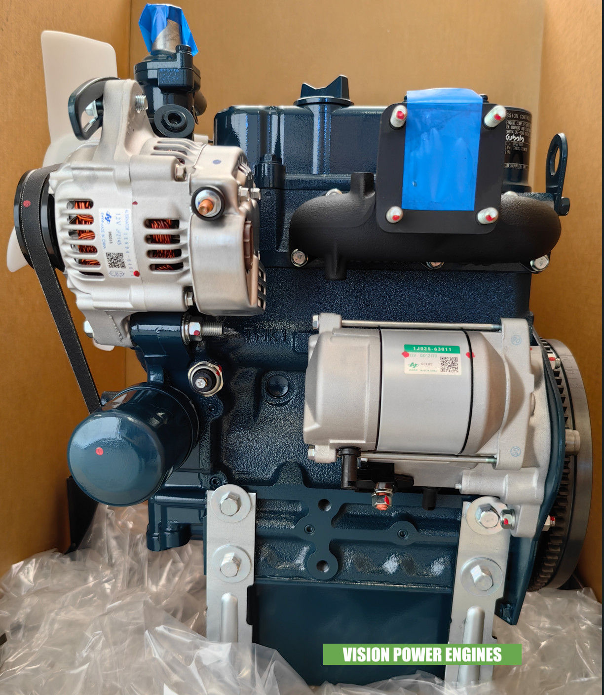 NEW AND GENUINE KUBOTA ENGINE D722 14.7KW 20HP 3600 RPM FOR BOBCAT Free ship