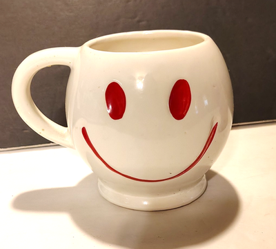 Vintage McCoy White Ceramic Pottery Happy Smiley Face Mug | eBay