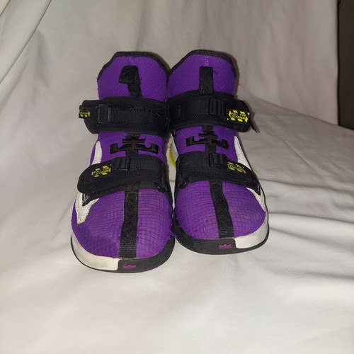 Lebron soldiers 13 lakers - Gem