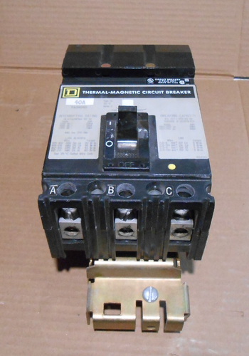 SQUARE D FA34040 I-LINE CIRCUIT BREAKER 40 AMP 3 POLE 480VAC 40A 3P GRAY LABEL