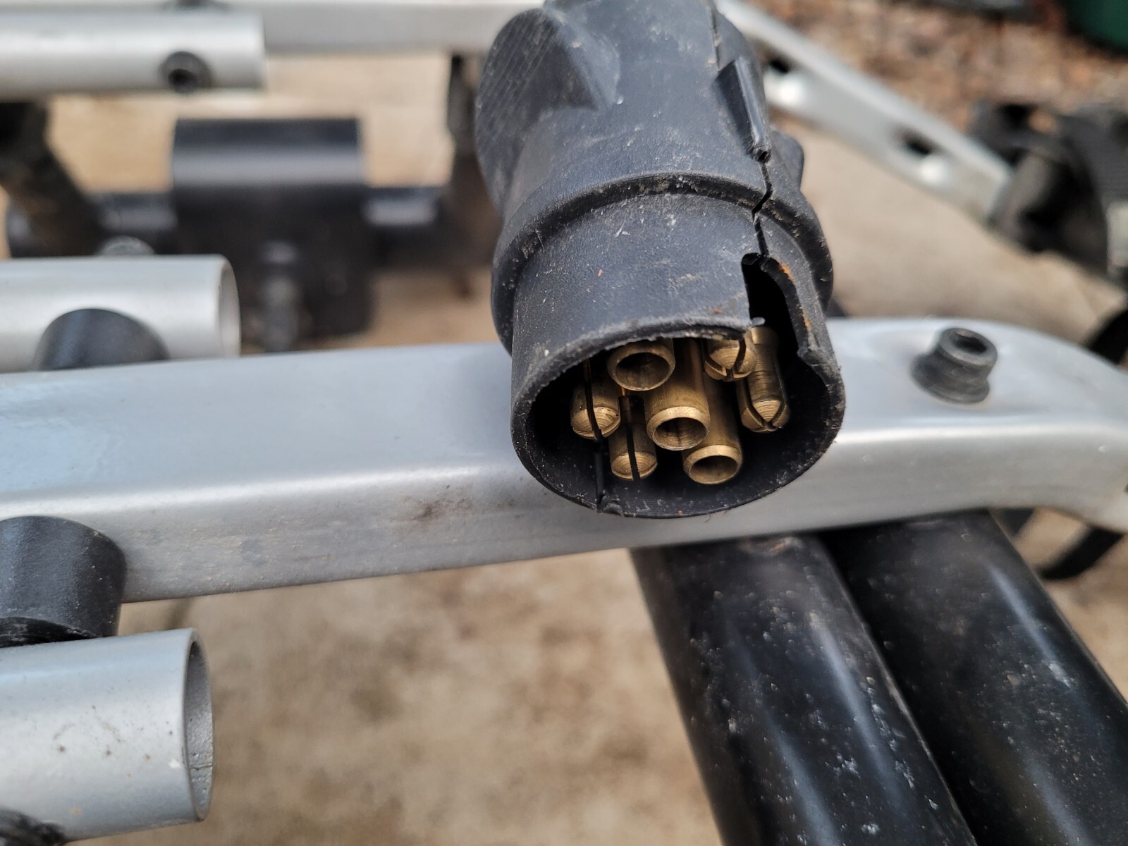 thule 9403 bike rack