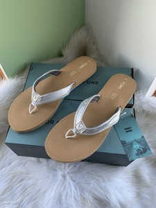 toms womens flip flops