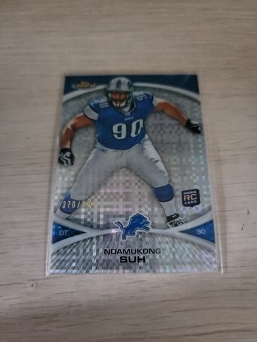 Ndamukong Suh [Xfractor] #52 2010 Topps Finest card