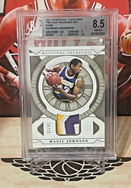 2021-22 National Treasures Magic Johnson Timeless Patch Prime /25 BGS 8.5