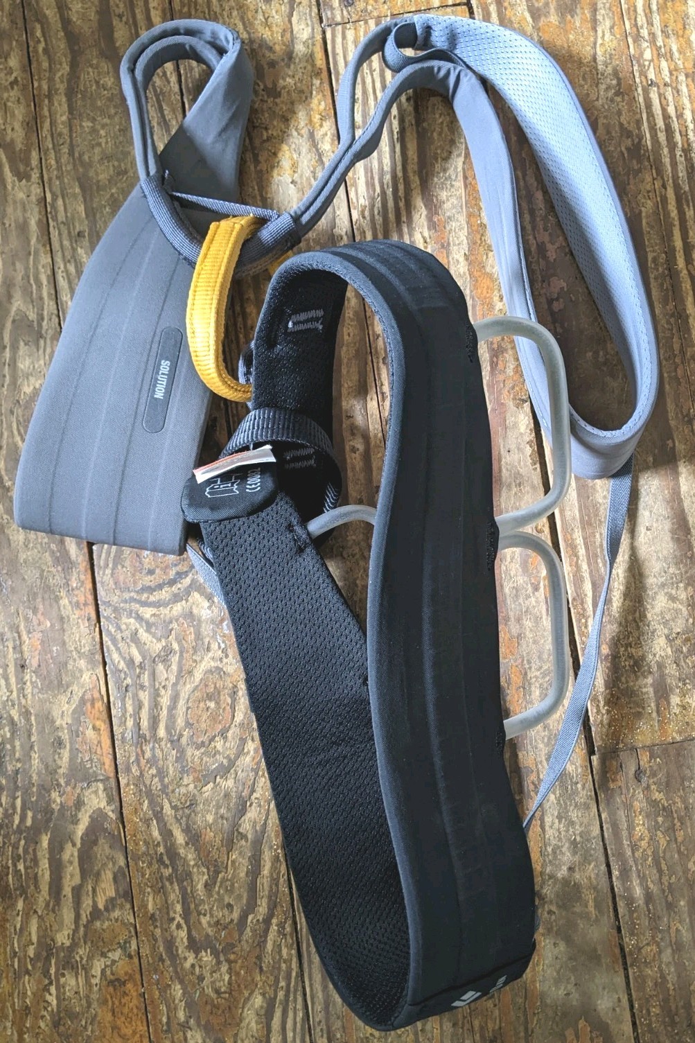 Arnés de escalada Black Diamond Solution Guide gris talla grande para hombre