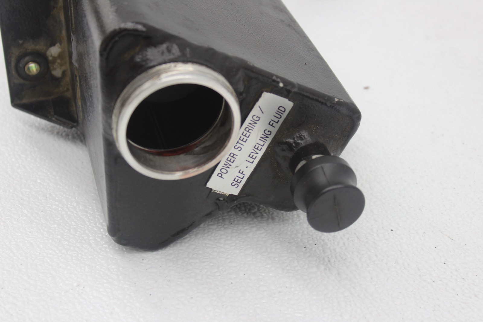 99-01 FERRARI 456 M POWER STERRING OIL TANK NO CAP