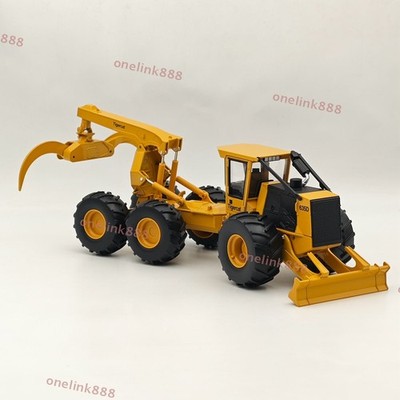 Tigercat 1/32 635D Skidder MIB Diecast Model Collection Forestry Machinery