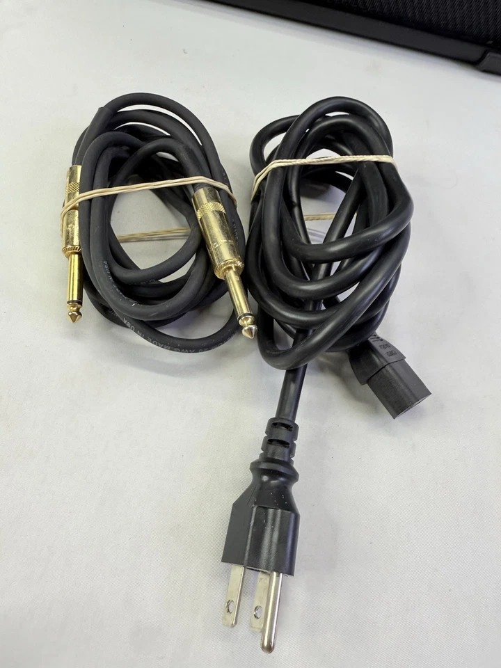 Line 6 Spider IV 15 15 watt Guitar Combo Amplifier 1 X 8, 4 Channels & 6 Models - Image 2 of 4