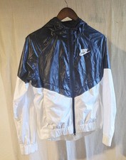 Nike Women s Windrunner Jacket Small Black White Hooded Full Zip Colorblock
