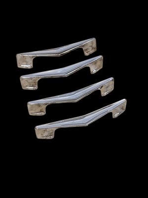 Set of 4 Vintage MCM Chevron Boomerang Chrome Cabinet/Drawer Pulls by Amerock