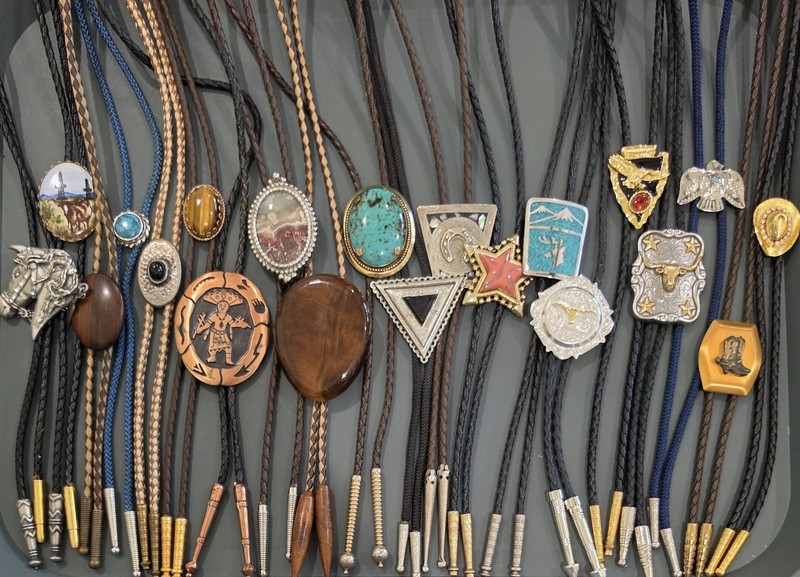 Vintage Western Bolo Tie Lot of 20 Copper Alpaca StoneAgate Horses Cattle & More