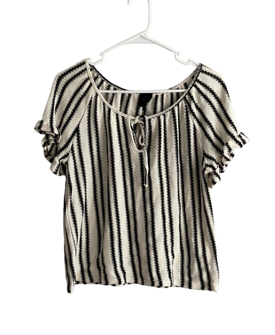 W5 Women's Cream Black Striped Top Medium Boat Neck Ruffle Short Sleeve