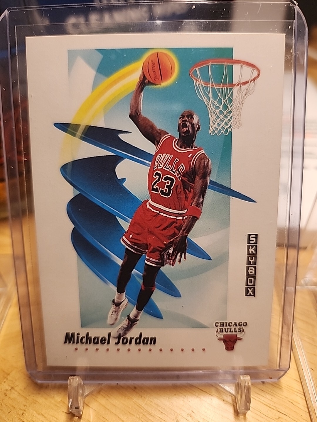 1991-92 SKYBOX #39 MICHAEL JORDAN DA BULLS NMT-M