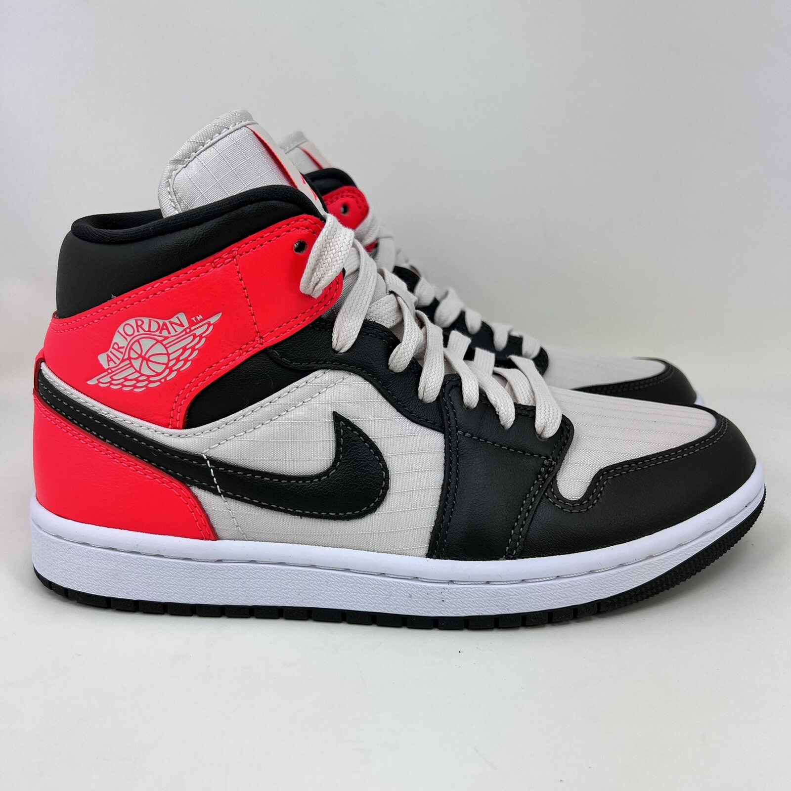 Nike Air Jordan 1 Mid SE Newsprint Light Orewood Womenâs Size 7 | eBay