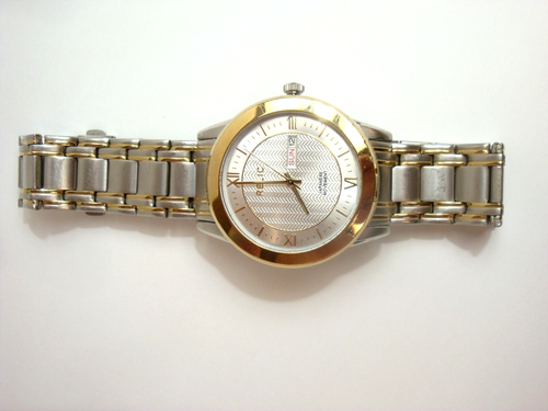 Relic Men's Quartz Watch, Model ZR-12052, Run's Great, Very Clean, New Battery !
