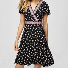 Loft Women's Border Floral Wrap Dress in size US 4