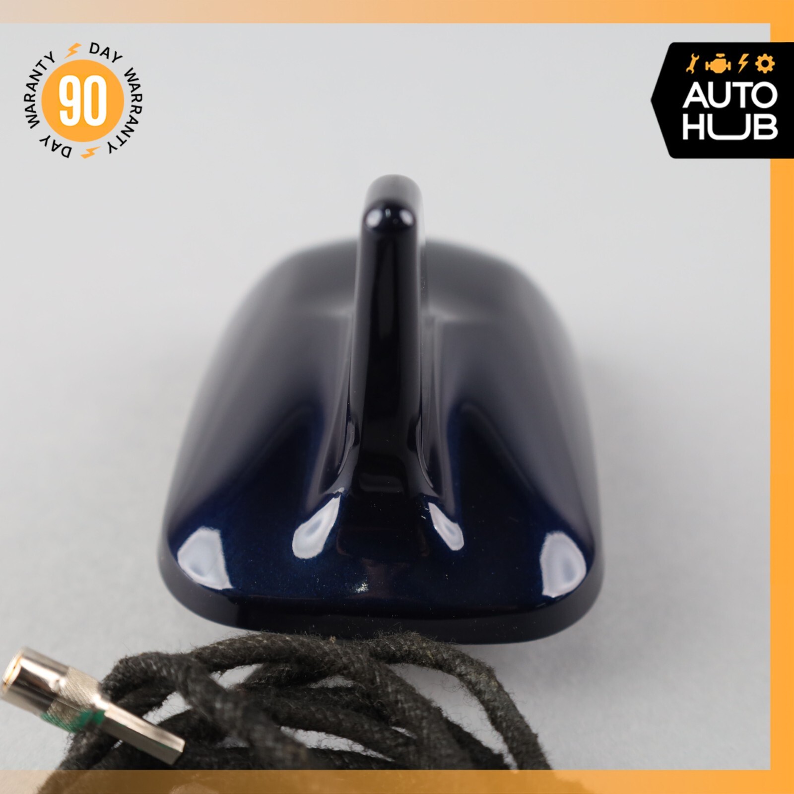 03-18 Maserati GranTurismo S M145 Top Roof Shark Fin Radio Antenna GPS OEM 33k