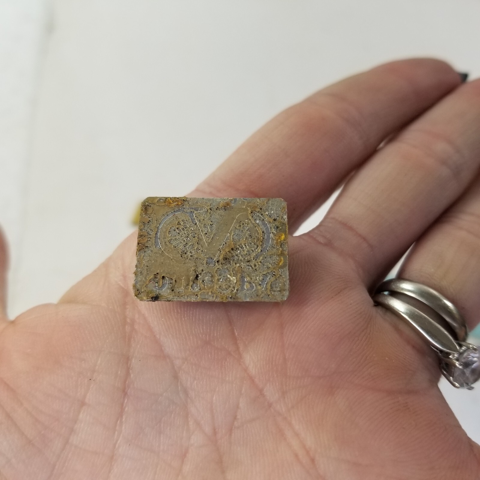 Valentino Badge Emblem Nameplate 7/8" Small thumbnail 5