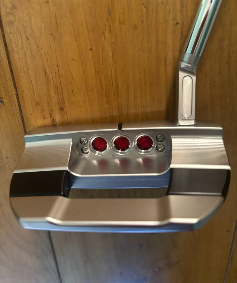 New Scotty Cameron 2025 Studio Style Fastback 1.5 Putter / 34 Inch/ Left handed - Image 2 of 4