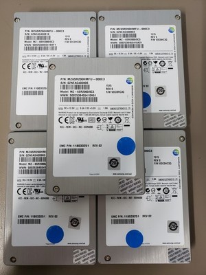 Samsung 200GB SAS SSD 2.5'' 6Gbps solid State Drive MZ6SR2000HMFU - 000C3