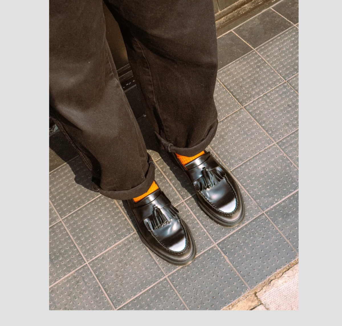 Dr. Martens Adrian Arcadia Rub Off Leather Tassel Loafers w