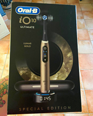 Oral-B iO 10 Ultimate Elektrische Zahnbürste Luna Gold Edition NEU VERSIEGELT!!!