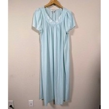 Miss Elaine Classics Nightgown Womens XL Light Blue Grandmacore Embroidered