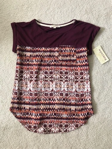 Rewind Burgundy Wine T Shirt Top Blouse Size Small Geometric print New