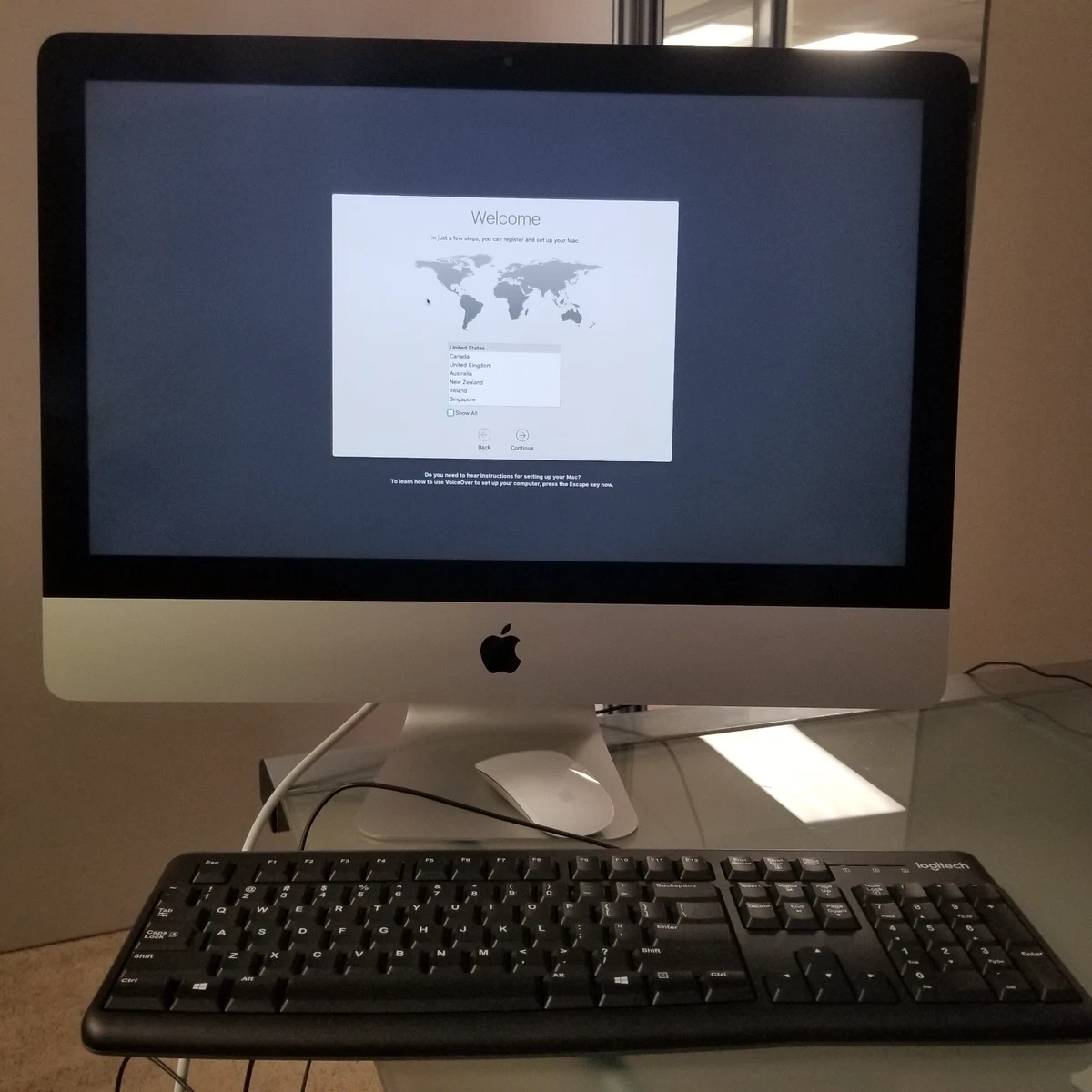 Apple iMac 21.5-inch Desktop Intel I5 Quad-core 2.8ghz 8gb 1tb HDD Mac OS X