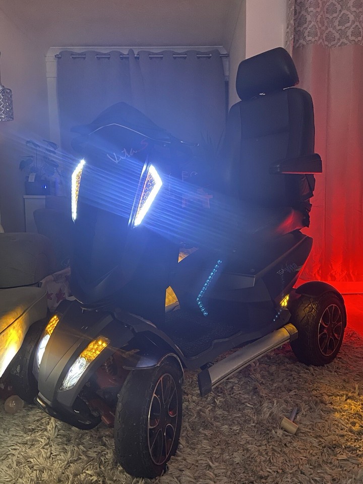USED ELECTRIC MOBILITY SCOOTER TGA VITA S BUGGY ALL TERRAIN HEAVY DUTY