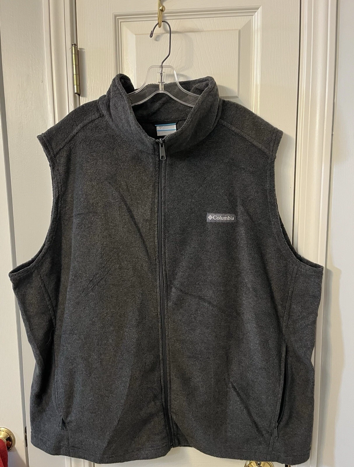 Columbia Vest Mens 2XL Full Zip Bundle Of 2 Casual Gray Navy Fleece Adult EUC