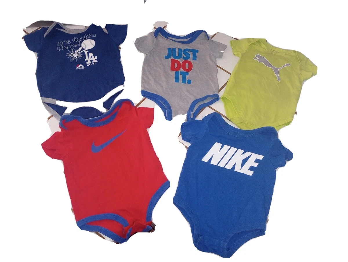 Baby nike best sale clothes