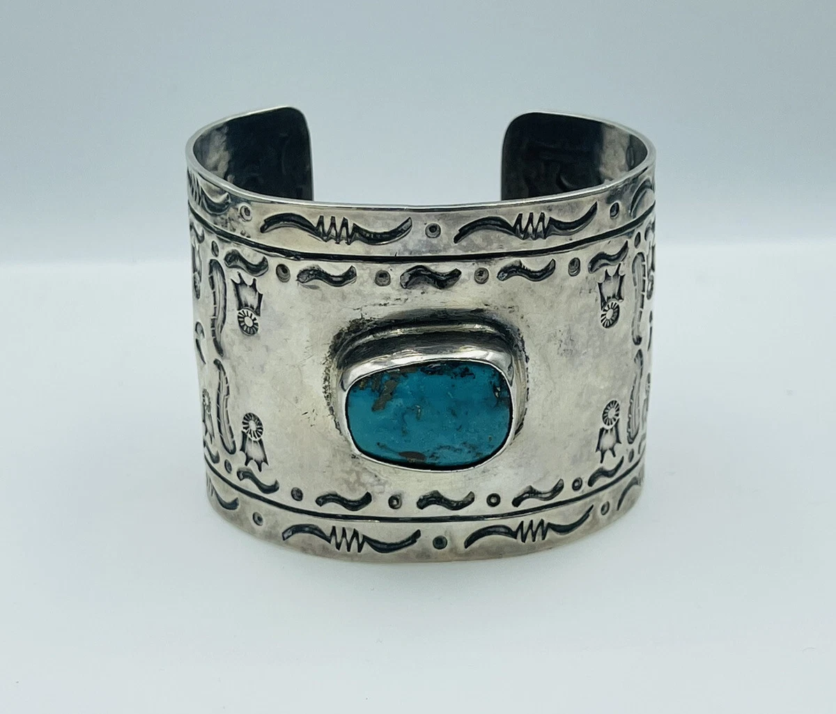 Antique Old Pawn Navajo Sterling Silver Blue Turquoise Large Wide Cuff Bracelet