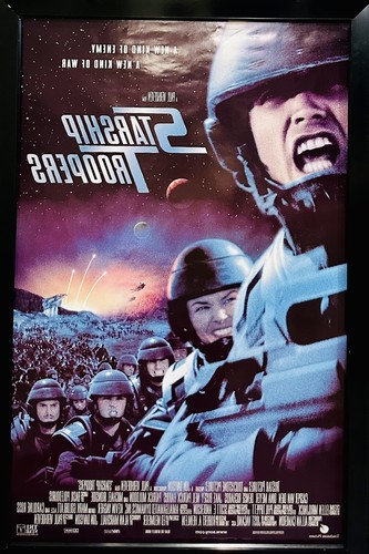 1997 Original Double-Sided STARSHIP TROOPERS Rolled Poster 27x40 MINT! GORG! - Picture 2 of 2
