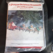 New Sealed Vtg Pom-o-Craft Kit 7813 Pom Pom Santa  Reindeer Christmas Ornaments