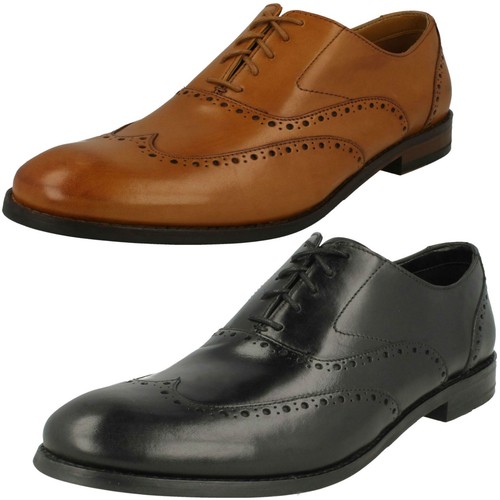 Mens Clarks Rounded Toe Formal Brogue 