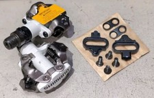 Shimano PD-M520L SPD Pedale bianco con tacchetta (SM-SH51)