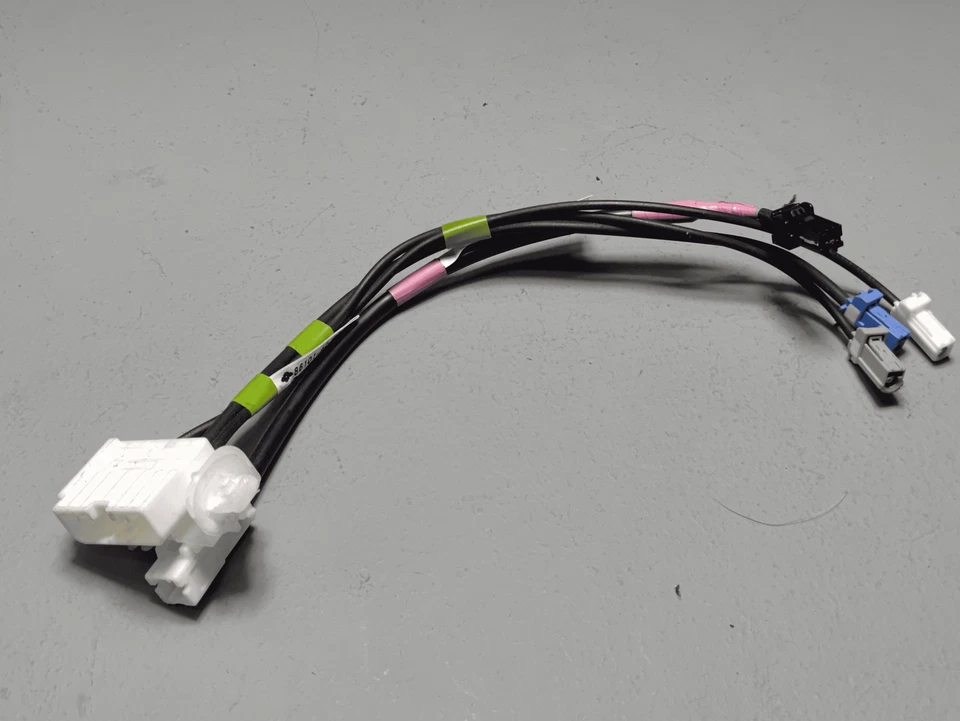 Chicote de fios cabo antena rádio Toyota RAV4 2019-2024 fabricante de equipamento original - Imagem 2 de 4