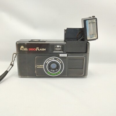 Fuji Pocket Fujica 350 Flash Black Point & Shoot 110 Film Camera