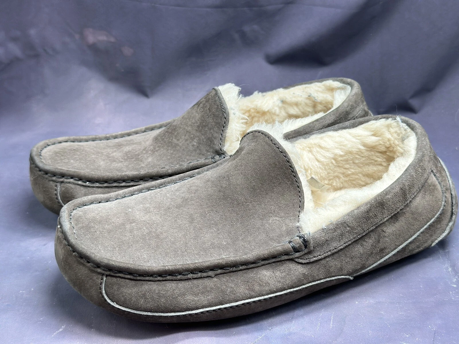 Scarpe mocassini UGG Ascot marrone chiaro talpa casual slip on taglia 8