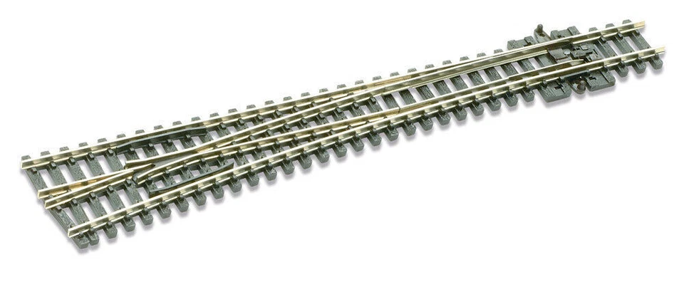 NEU PECO Spur N  Code 80 Weiche links großer Radius 8° (in OVP) SL-E389