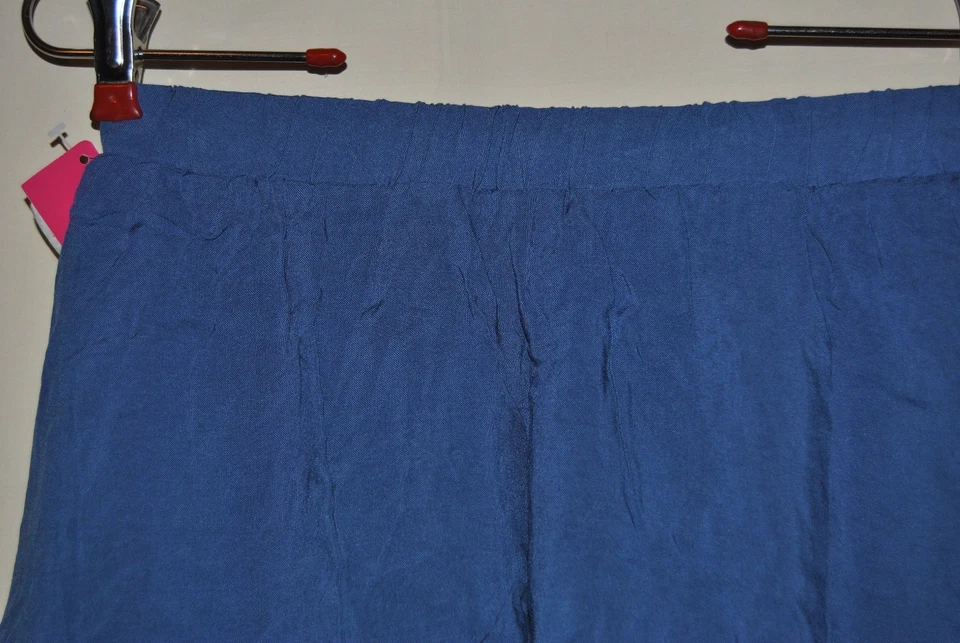 Falda cintura elástica azul XHILARATION paneles de encaje para niñas nueva sin etiquetas Foto 4 de 4