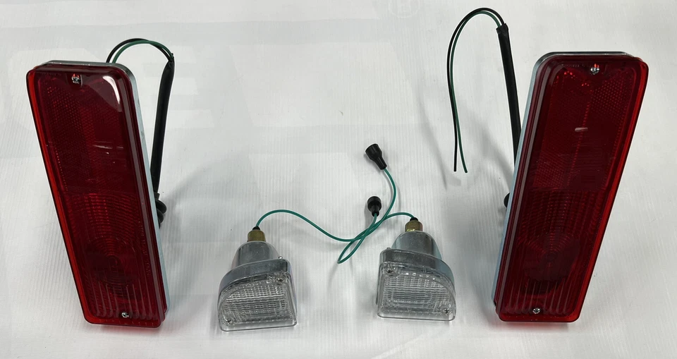 1967-72 CHEVROLET GMC FLEETSIDE TRUCK C10 C20 BLAZER TAIL LIGHT BACK UP LIGHT - Image 2 of 4